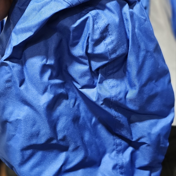 Large Jacket - Picture 7 of 8